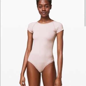 Lululemon seek simplicity bodysuit
